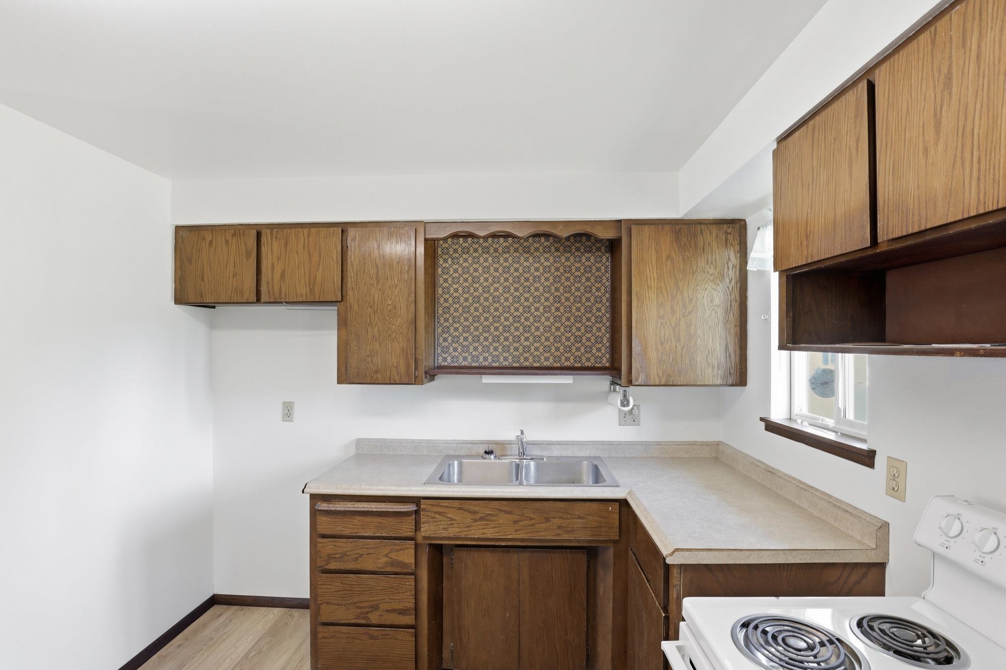 3811 E Hartson Ave - Photo 9