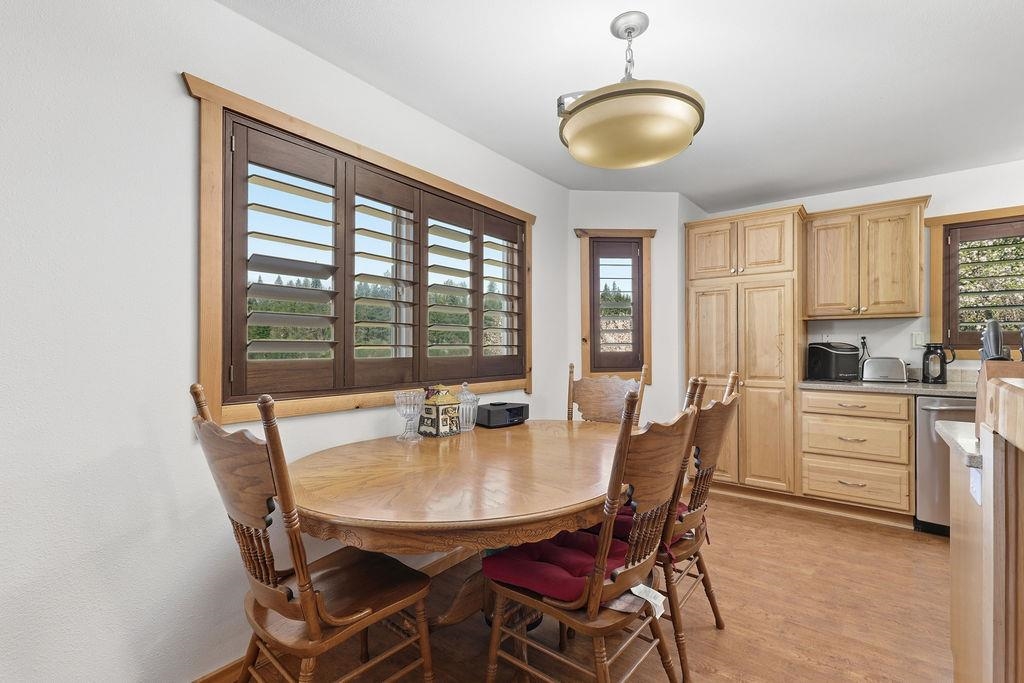 220 Garden Ln - Photo 11