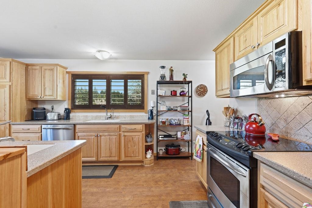 220 Garden Ln - Photo 12