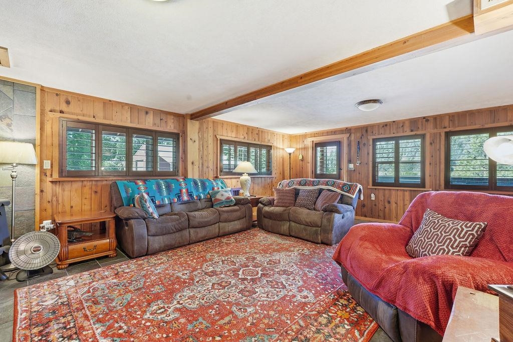 220 Garden Ln - Photo 6