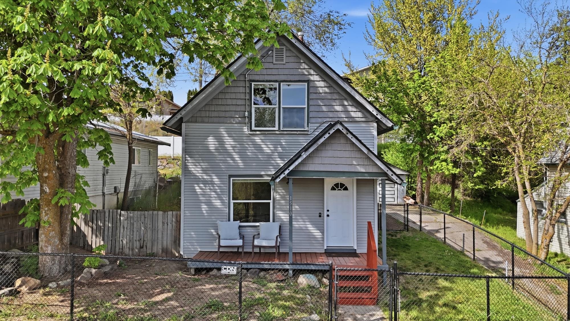 1510 W Alice Ave Ave - Photo 1