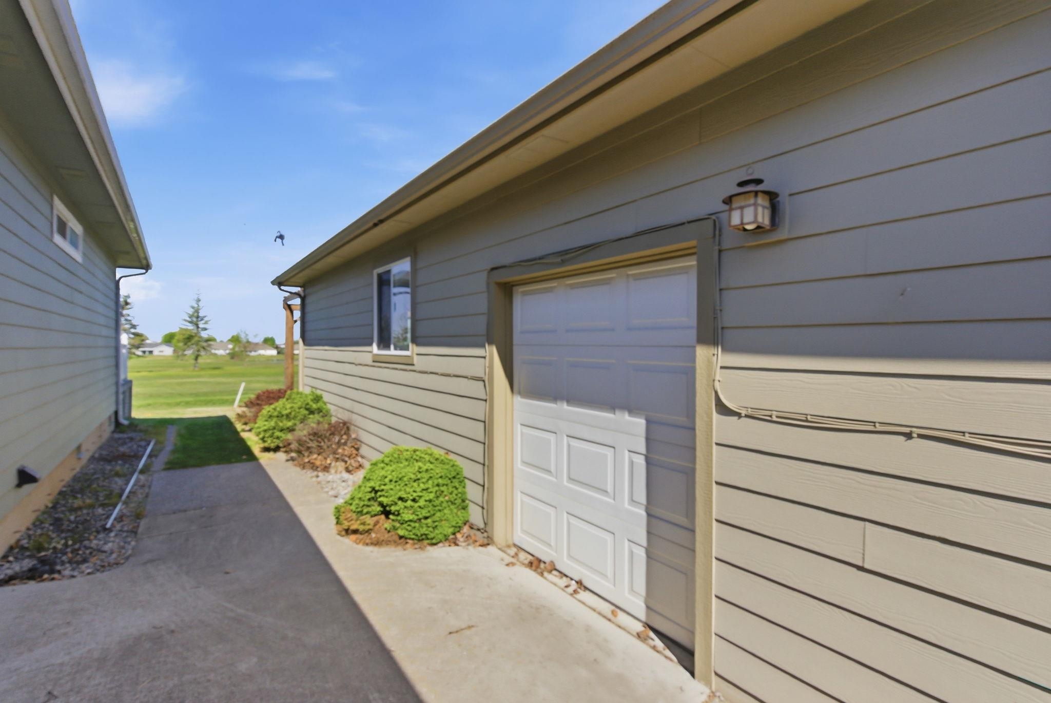 7808 S Parway Ln - Photo 9
