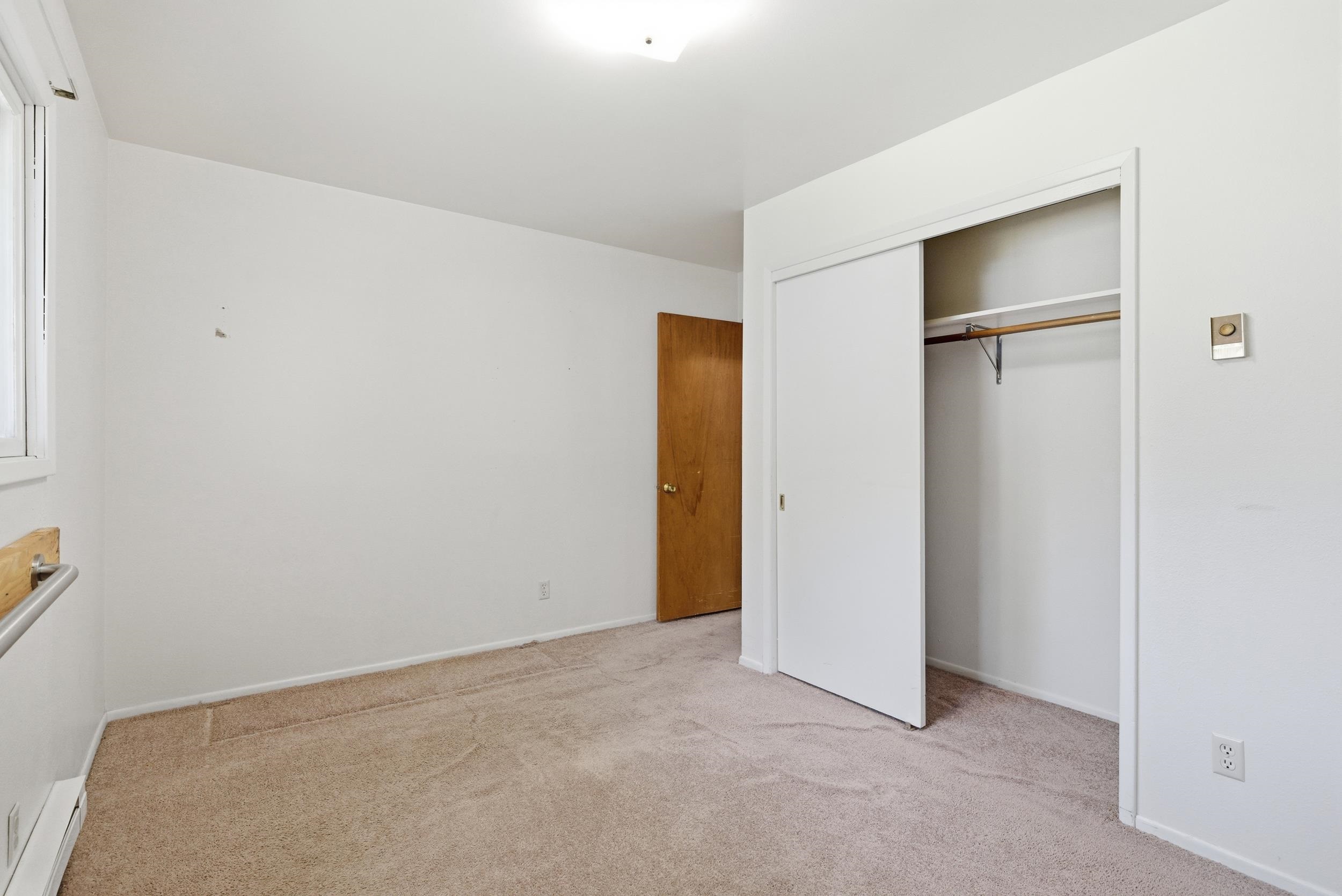 820 W Spruce St - Photo 12