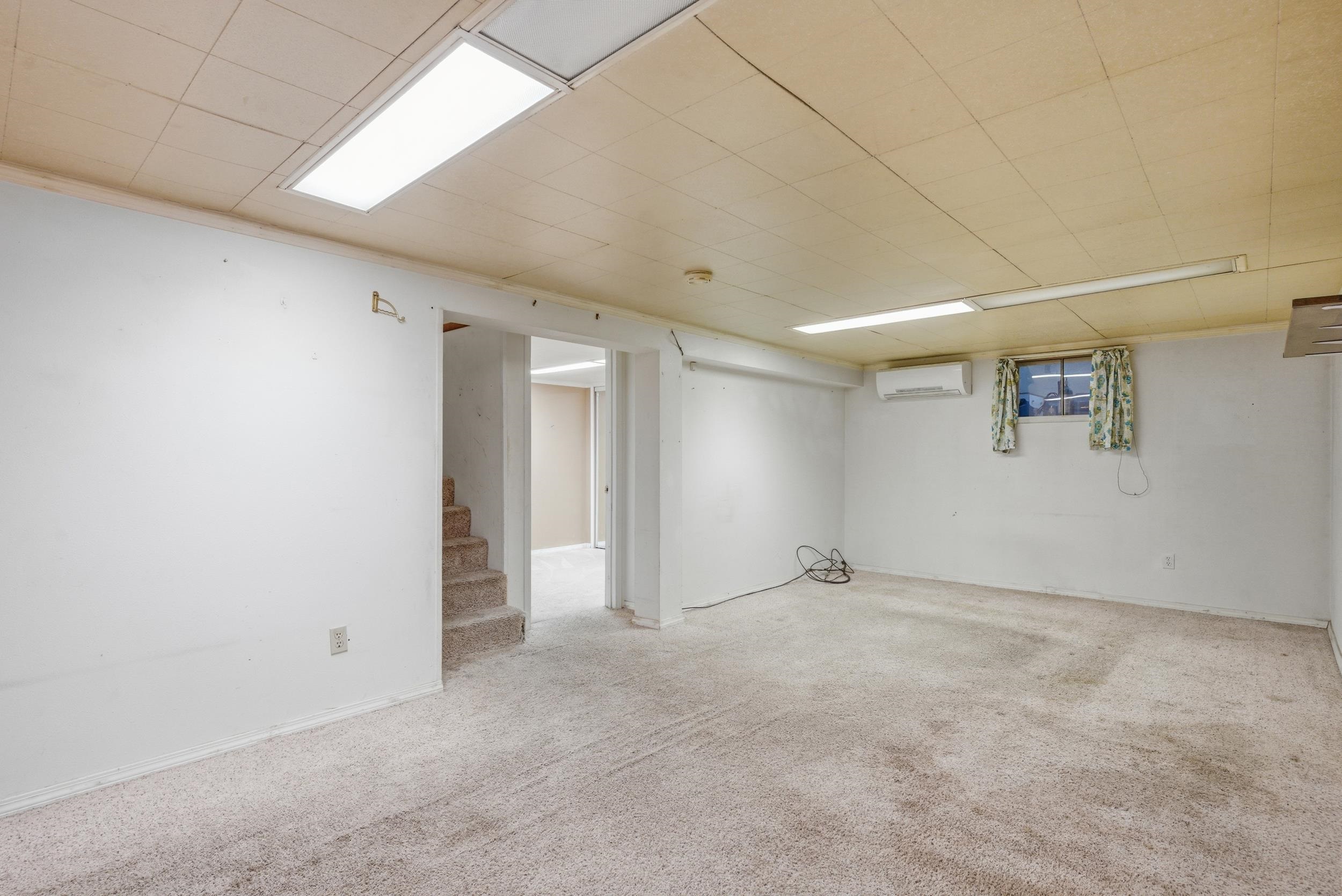 820 W Spruce St - Photo 18