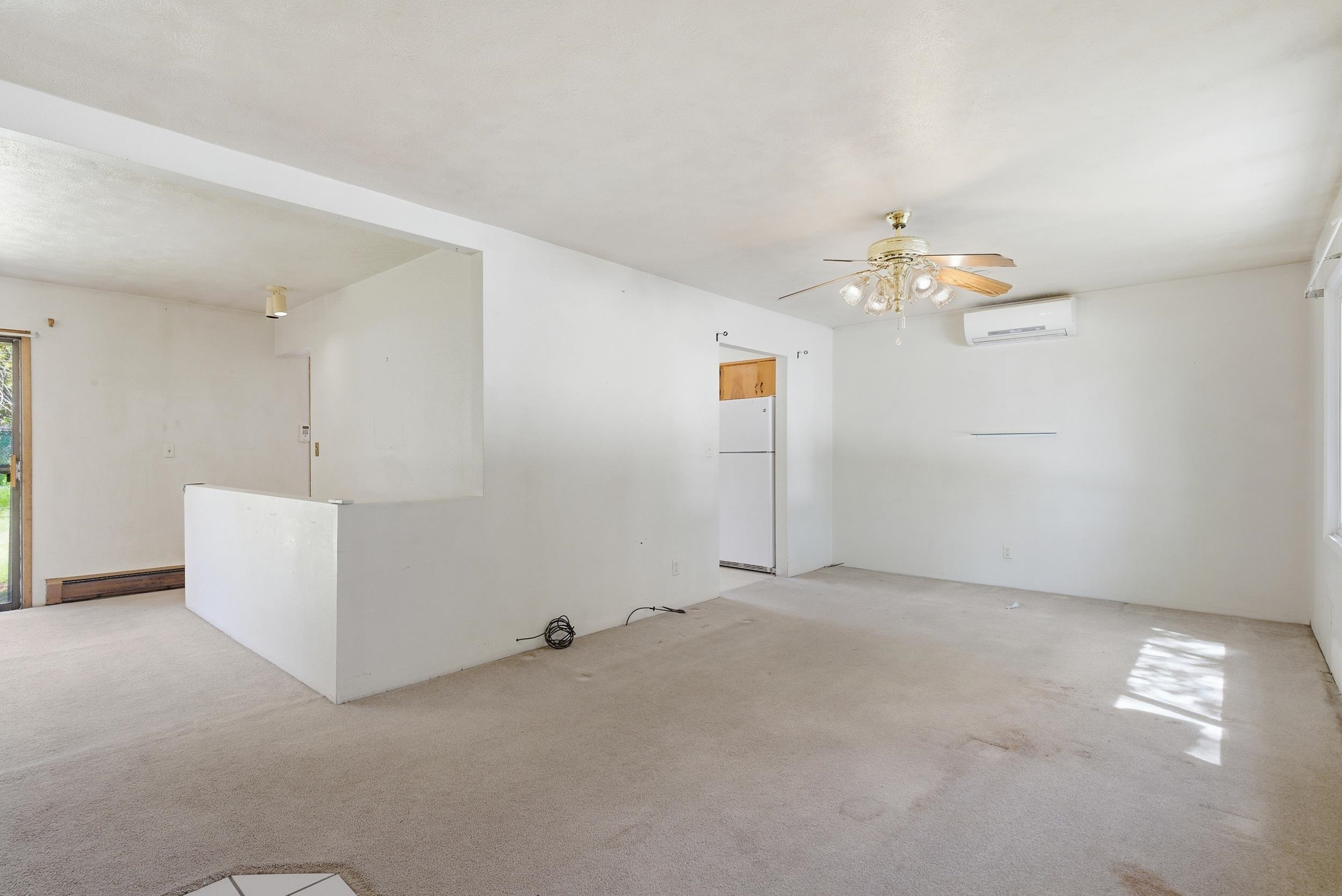 820 W Spruce St - Photo 3