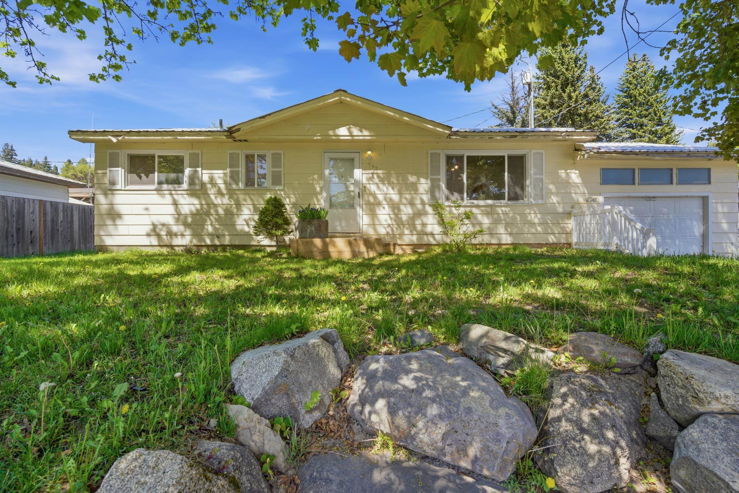 820 W Spruce St - Photo 25