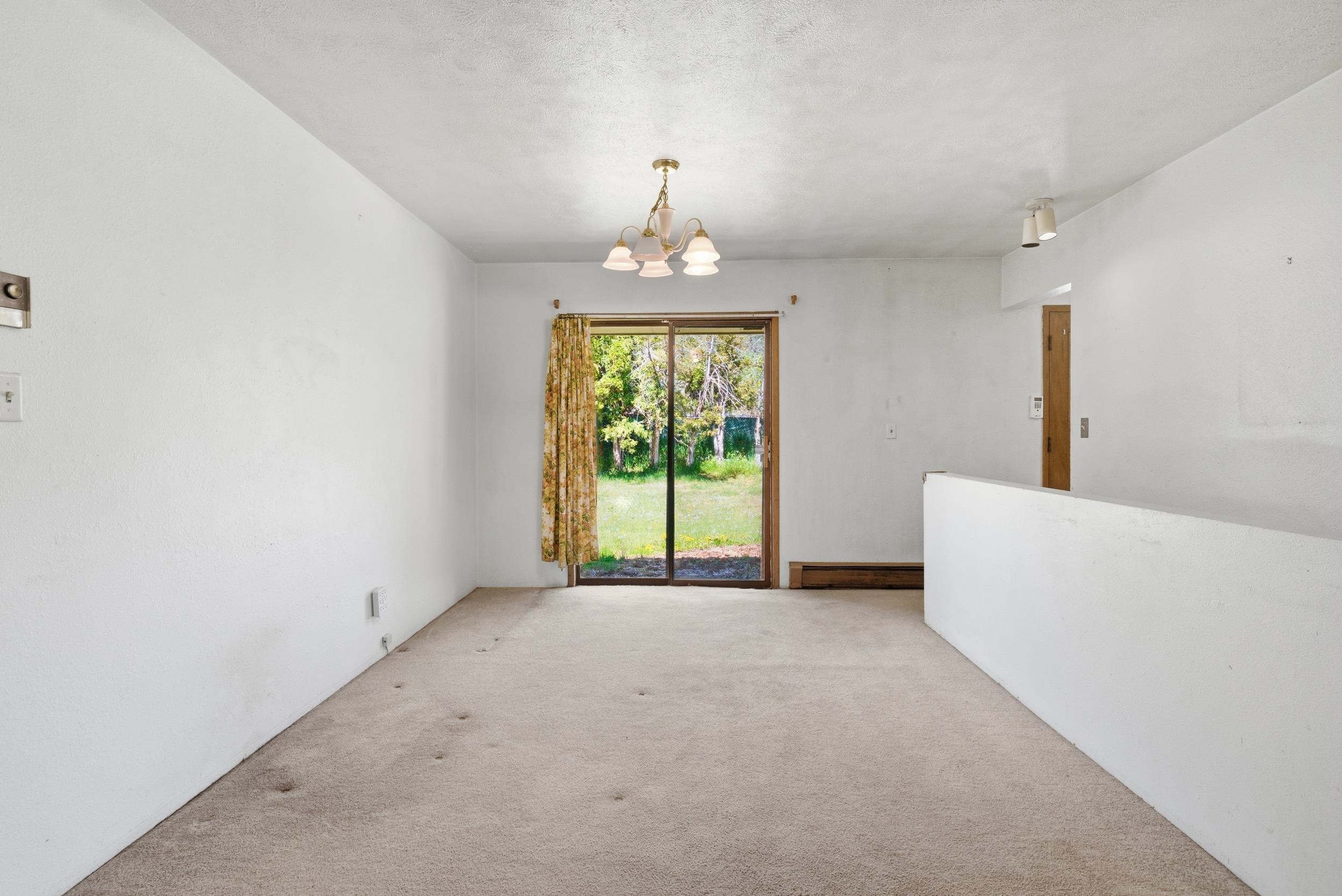820 W Spruce St - Photo 10