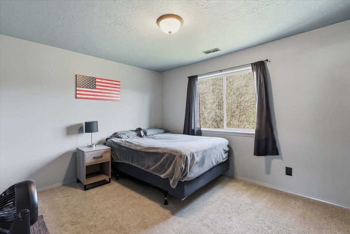18115 E 11th Ave Ave - Photo 22
