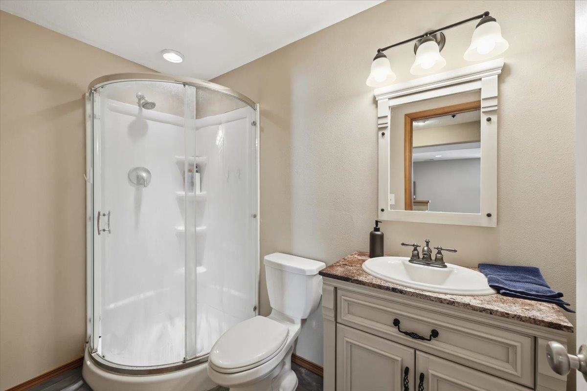 18115 E 11th Ave Ave - Photo 29