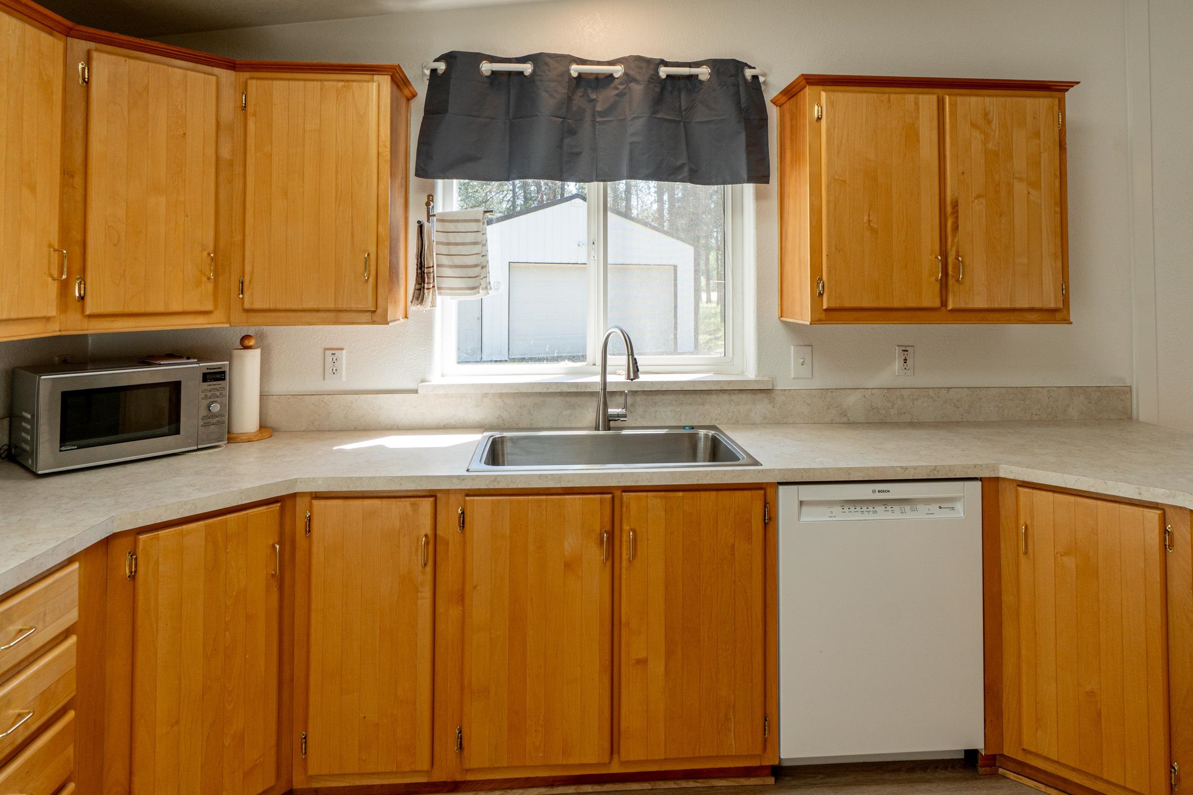 6571 Lake Forest Dr - Photo 18