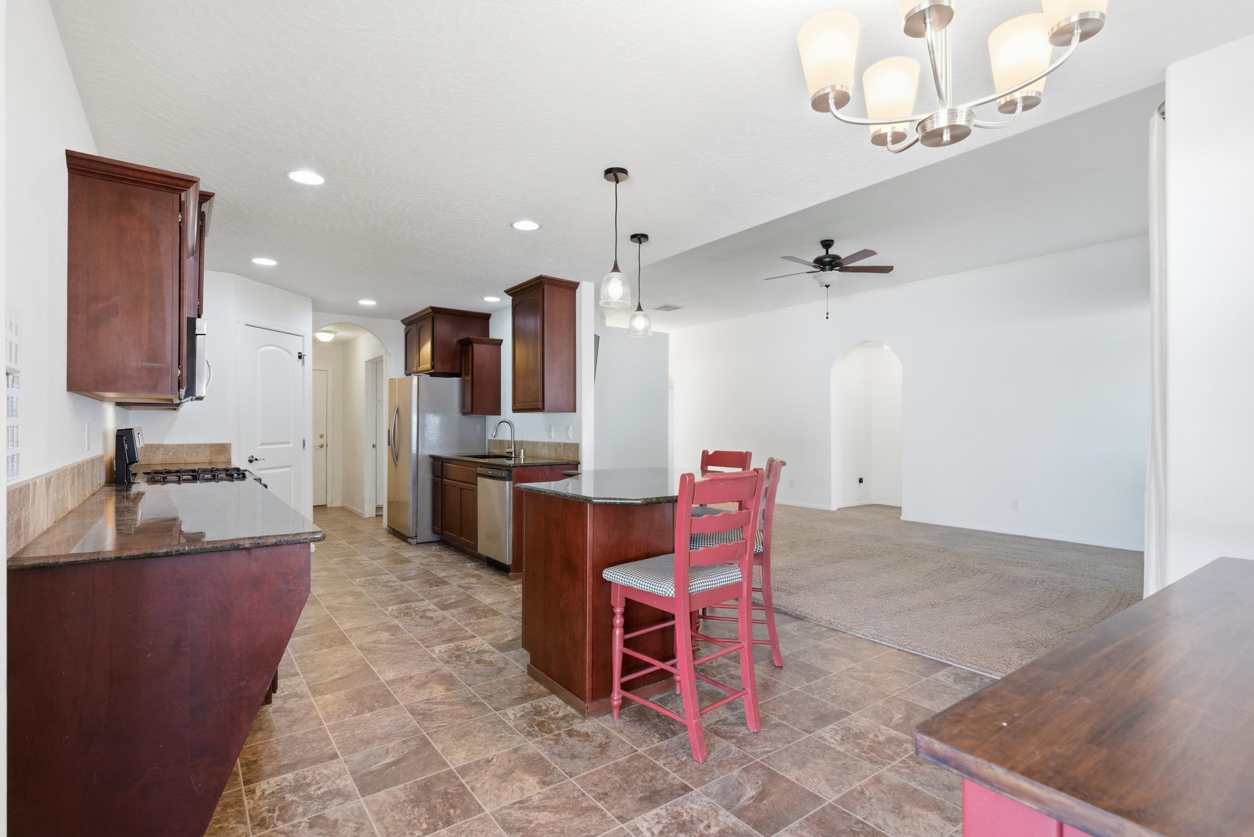 2610 W Parkway Dr - Photo 12