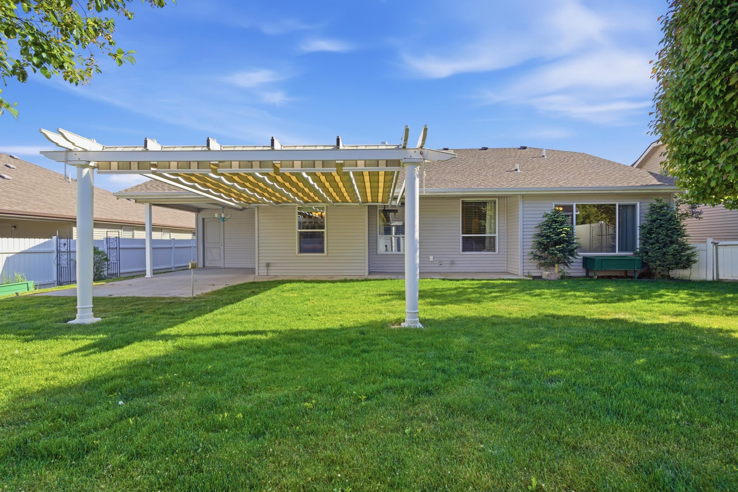 2610 W Parkway Dr - Photo 32