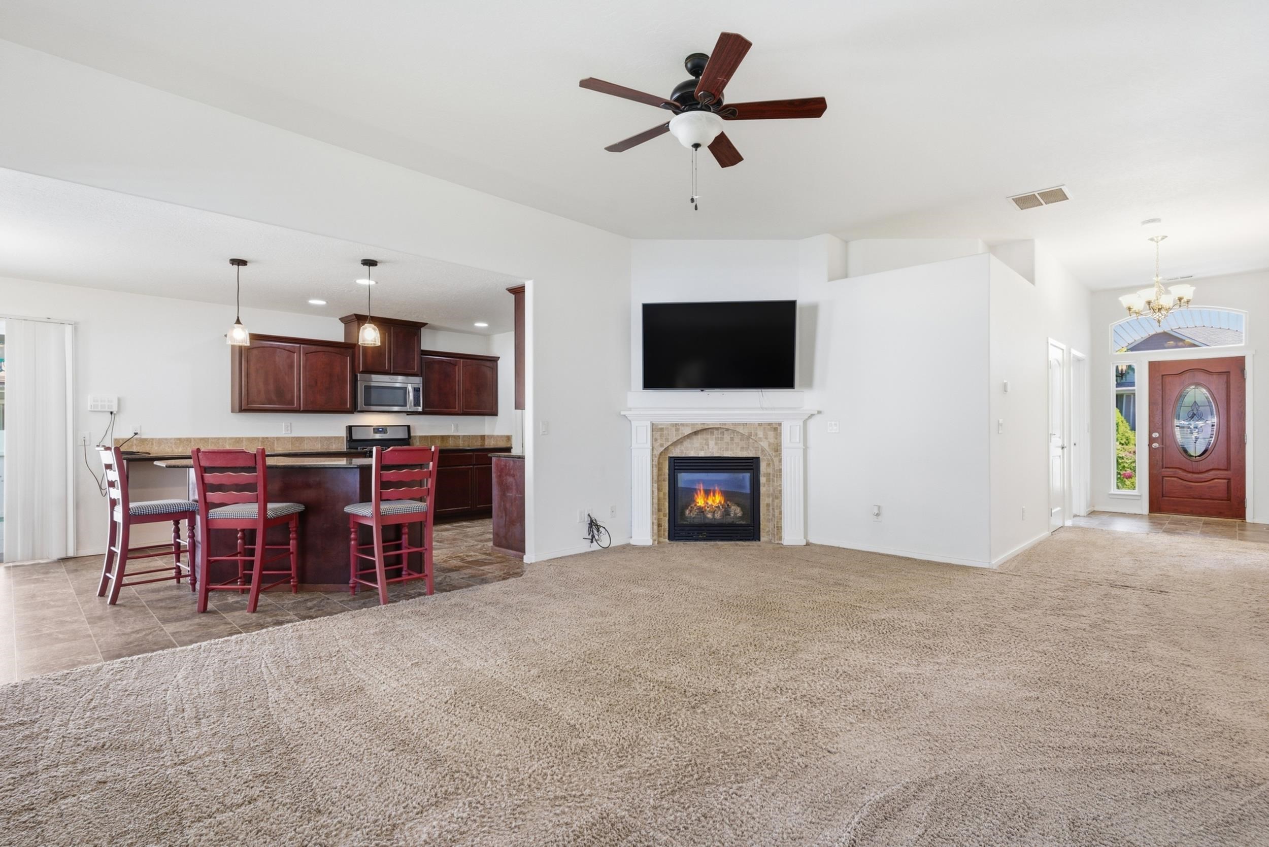 2610 W Parkway Dr - Photo 7