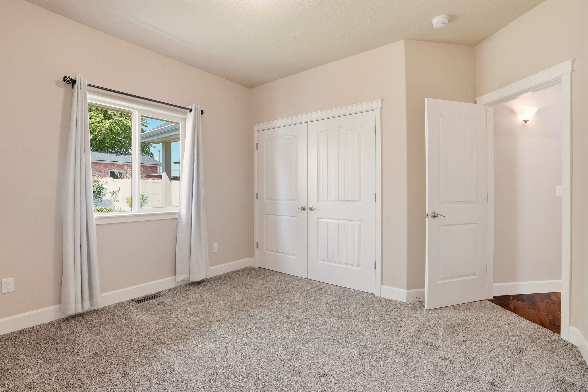 7521 N E St - Photo 25