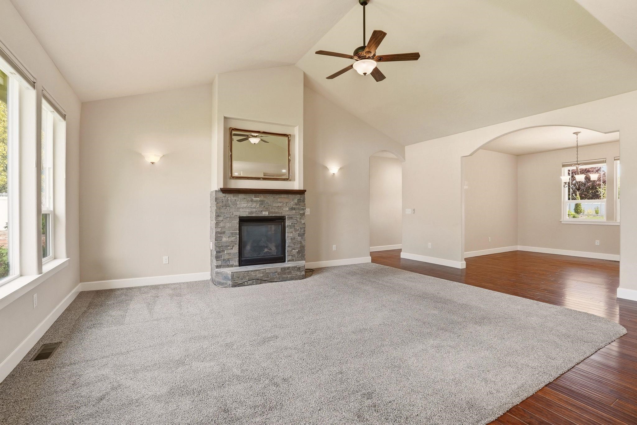 7521 N E St - Photo 8