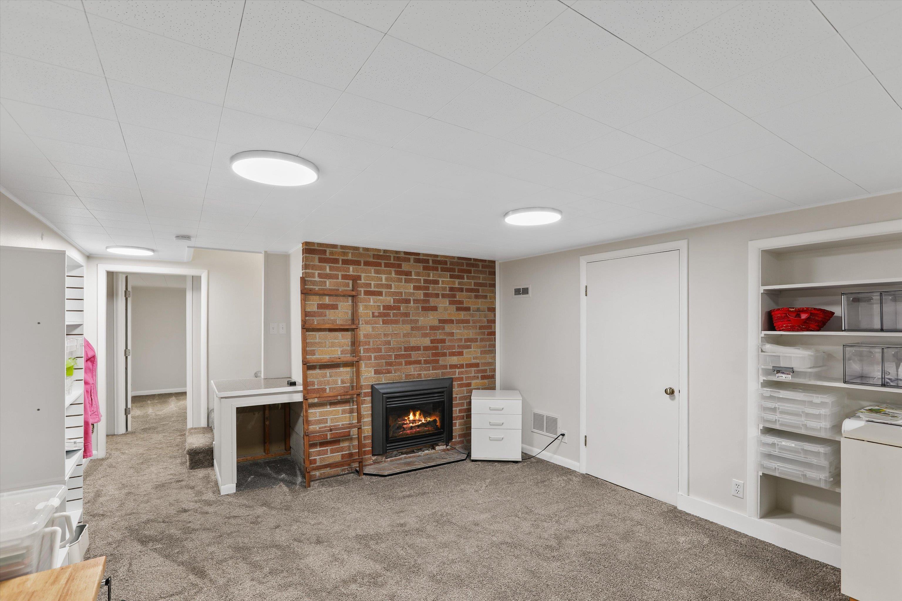 6621 N Moore St - Photo 25