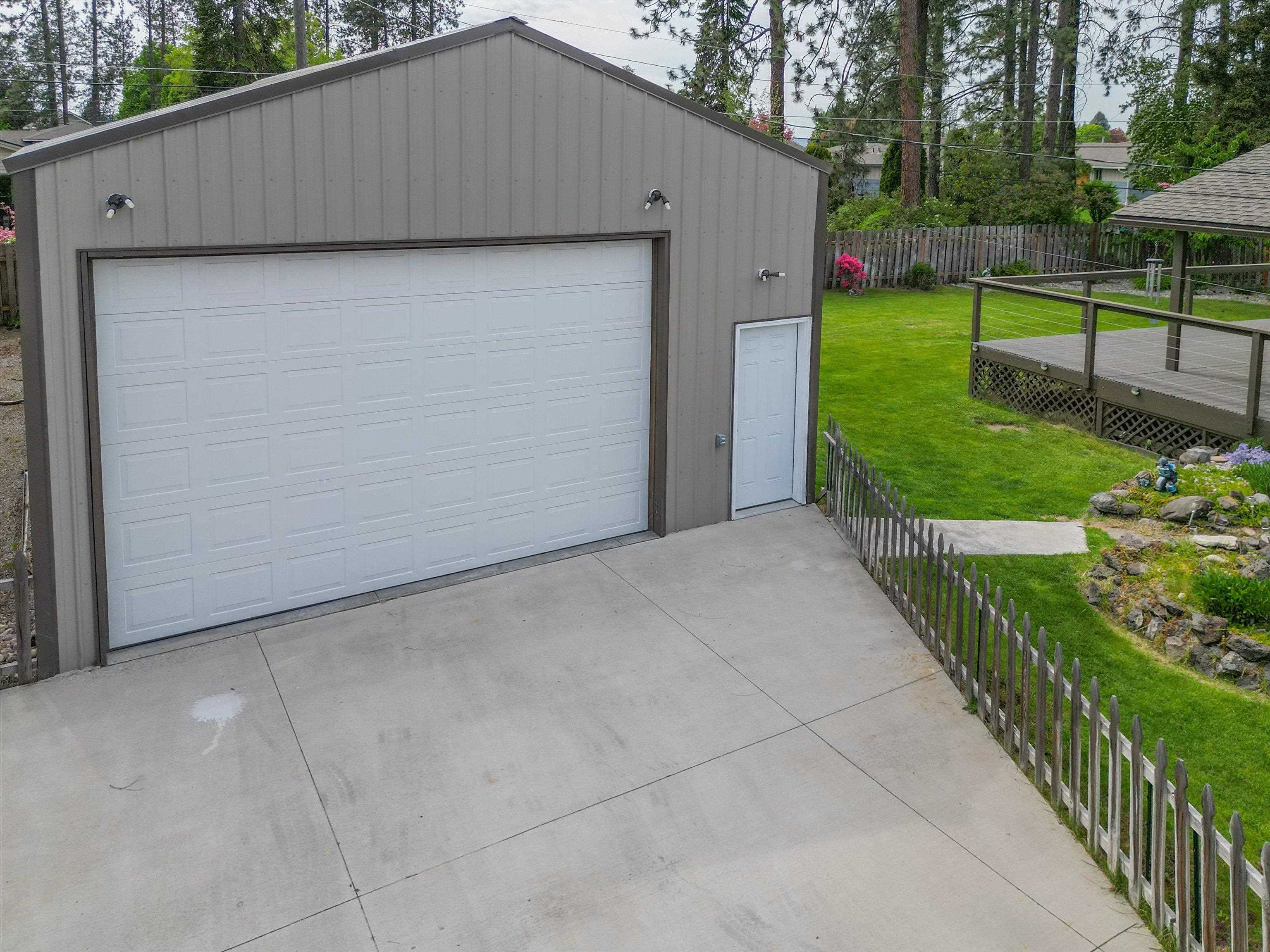 6621 N Moore St - Photo 8