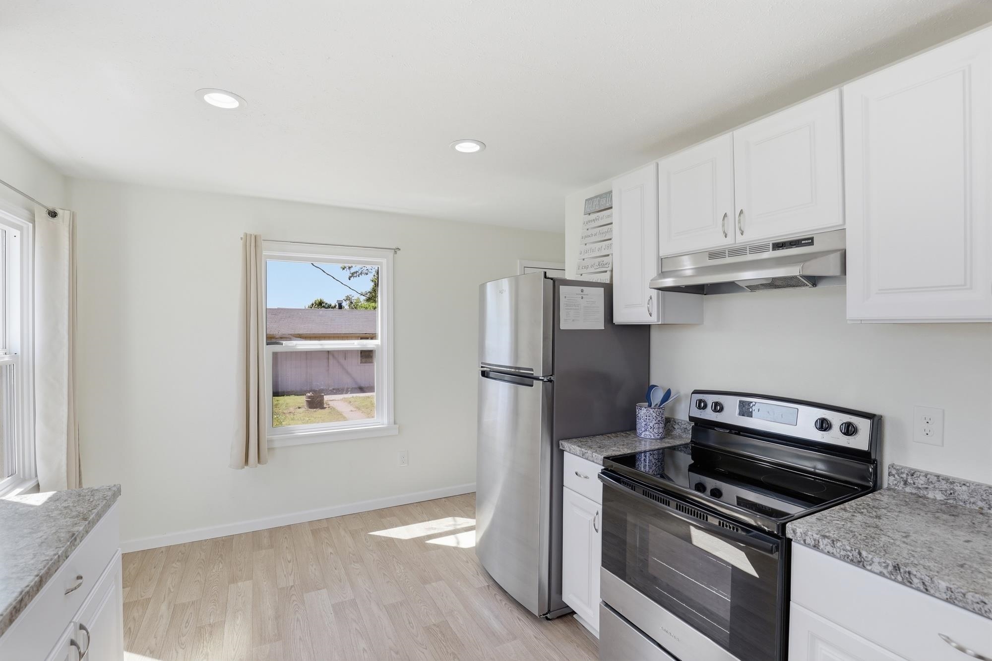 5521 N Madison St - Photo 13