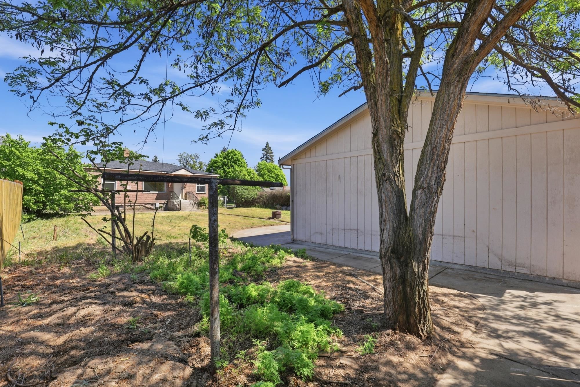 5521 N Madison St - Photo 44