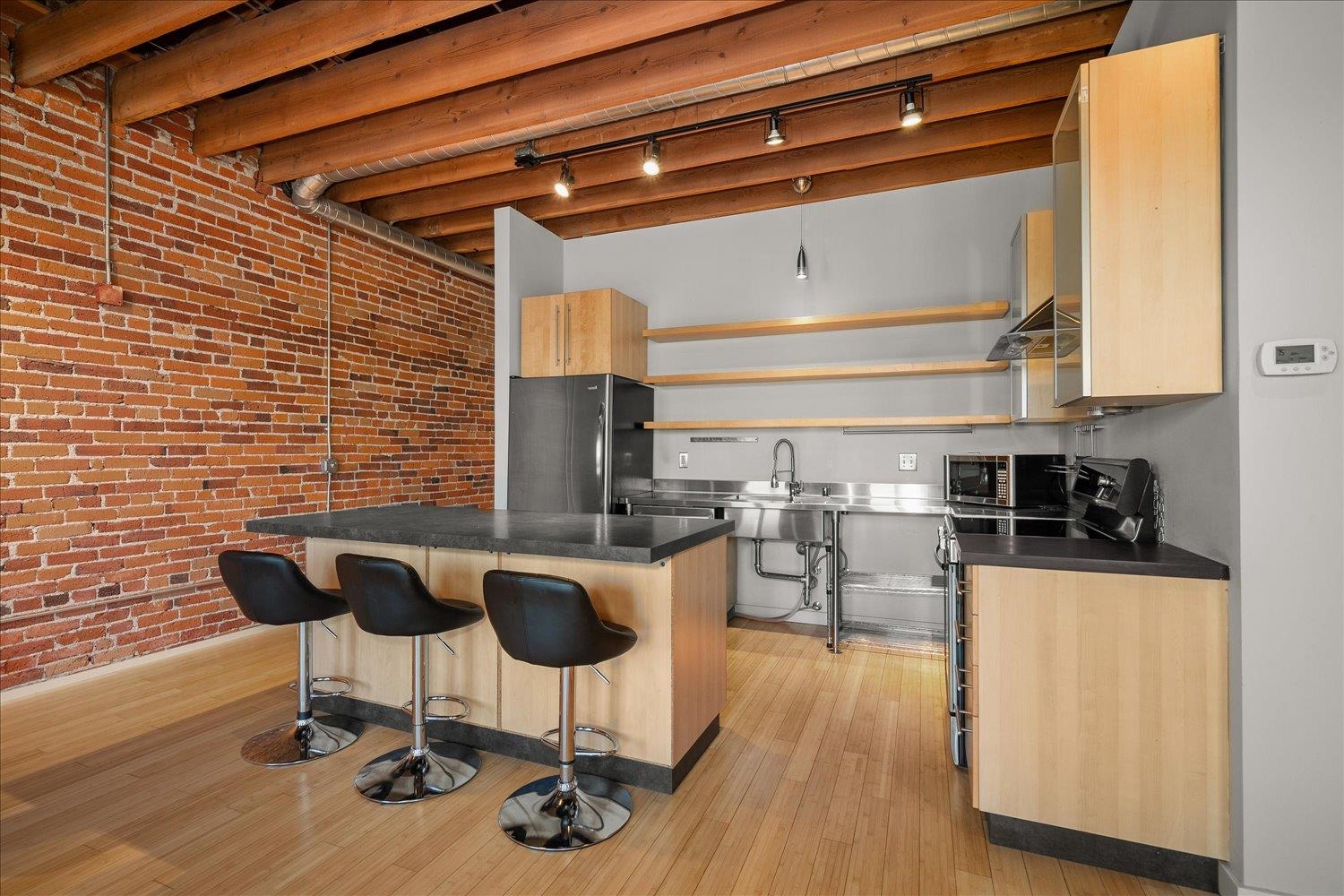 103 E Sprague Ave - Photo 9