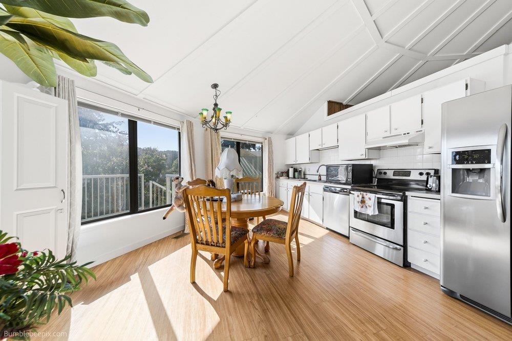 105 N Wright Blvd - Photo 12