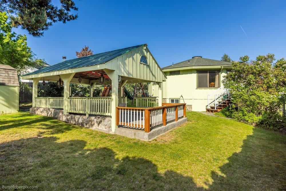105 N Wright Blvd - Photo 43