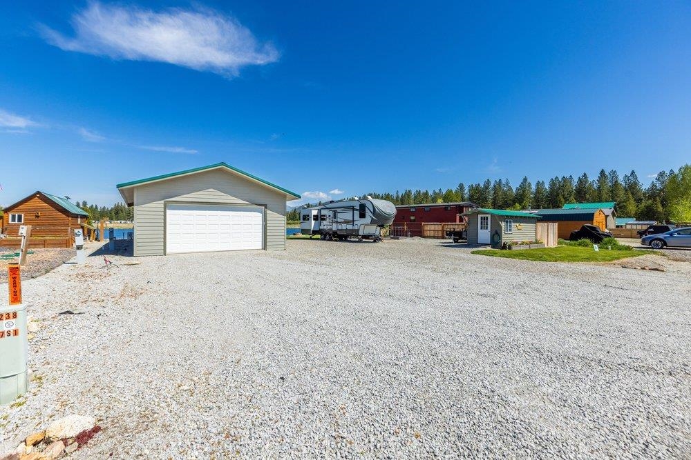 150 Guinevere Dr - Photo 18