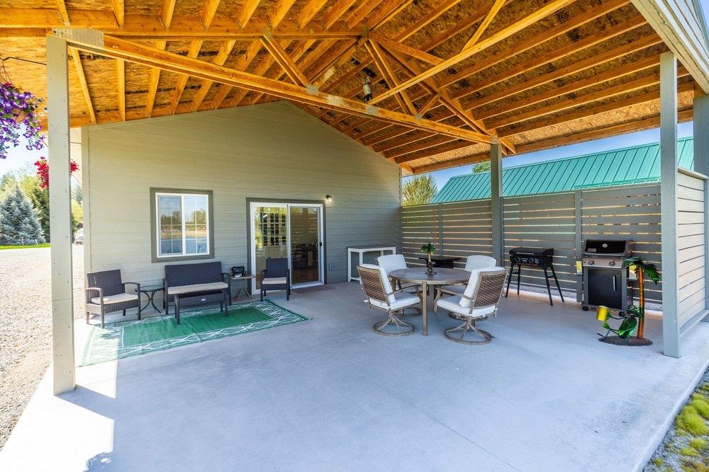 150 Guinevere Dr - Photo 9
