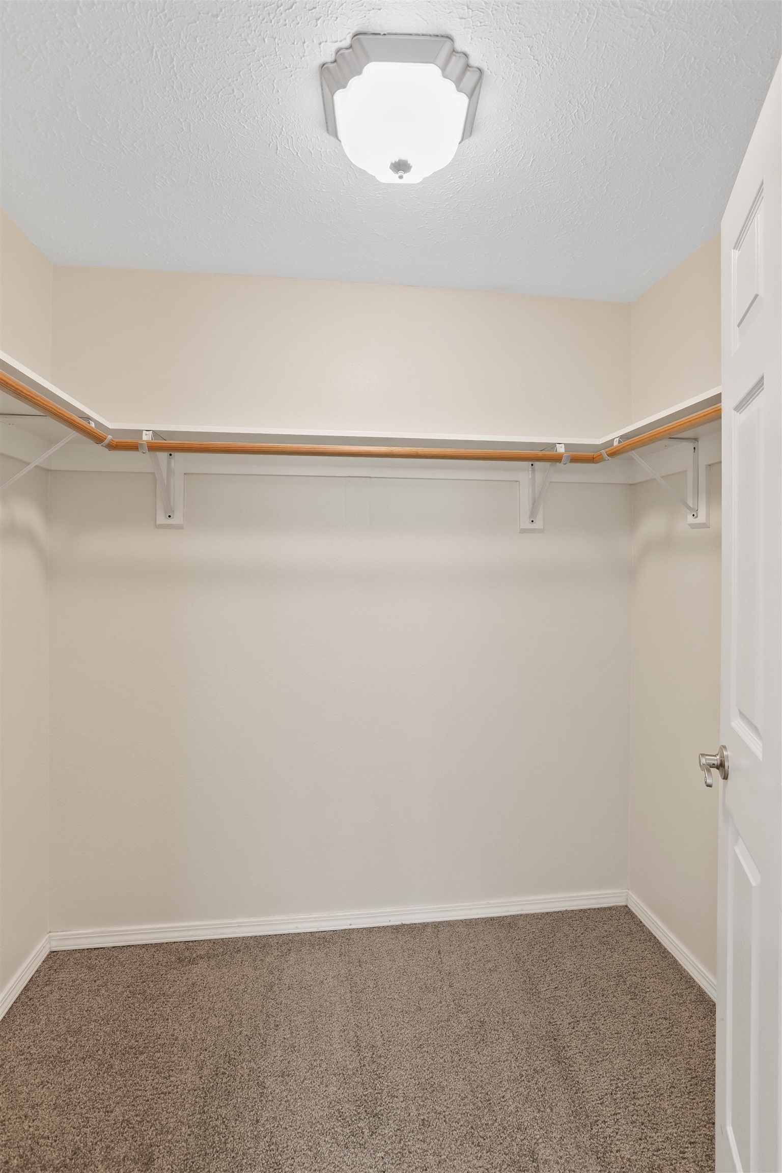 1418 W 6th Ave - Photo 18