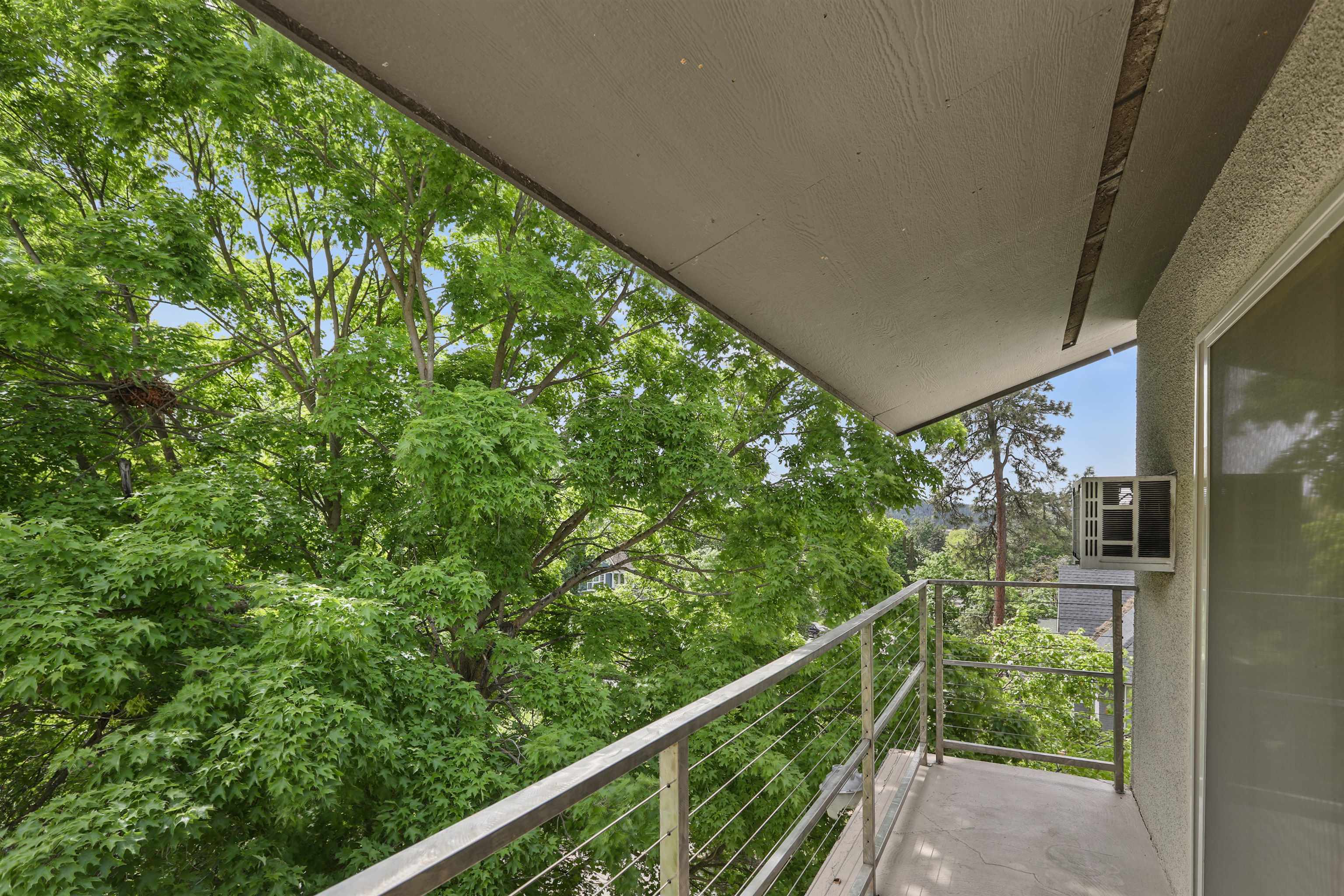 1418 W 6th Ave - Photo 10