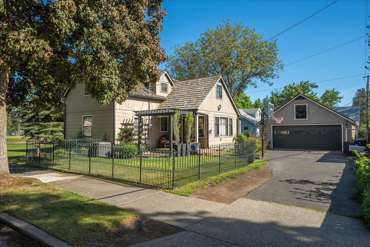 3627 N AUDUBON St - Photo 39