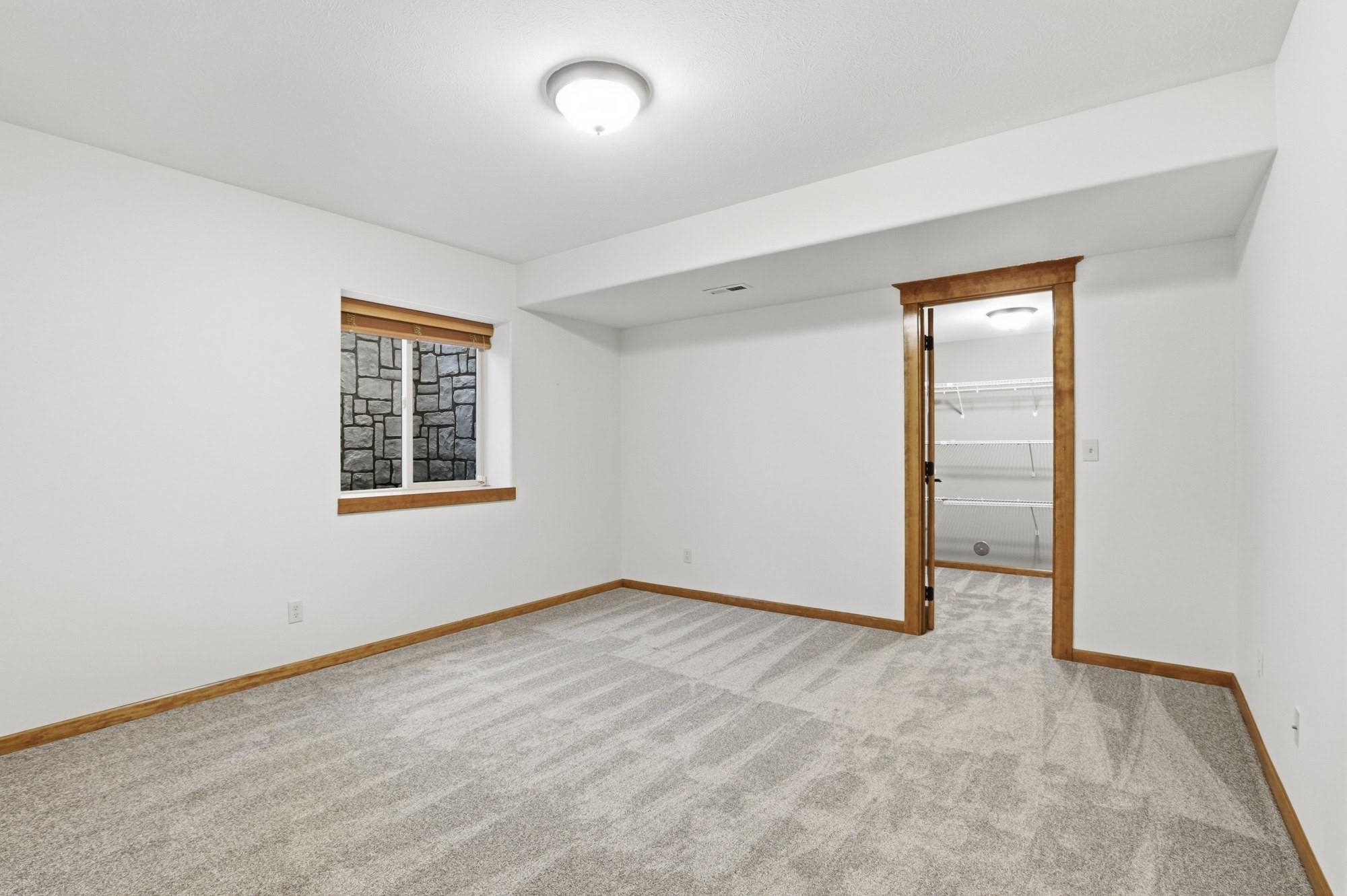 1511 N Sand Brook St - Photo 33