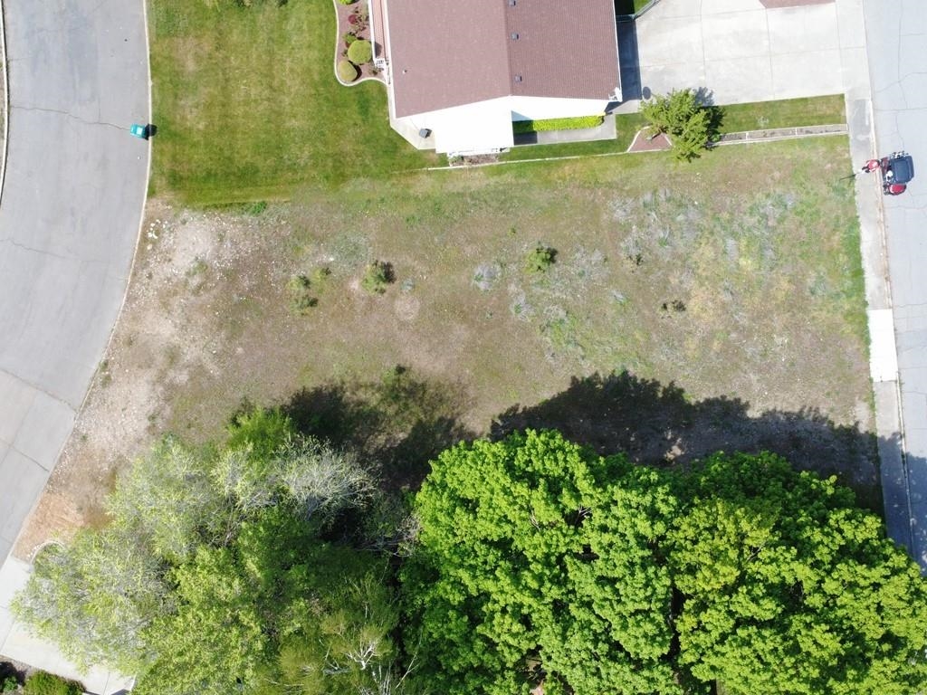 2724 W RIVERVIEW Ave - Photo 6