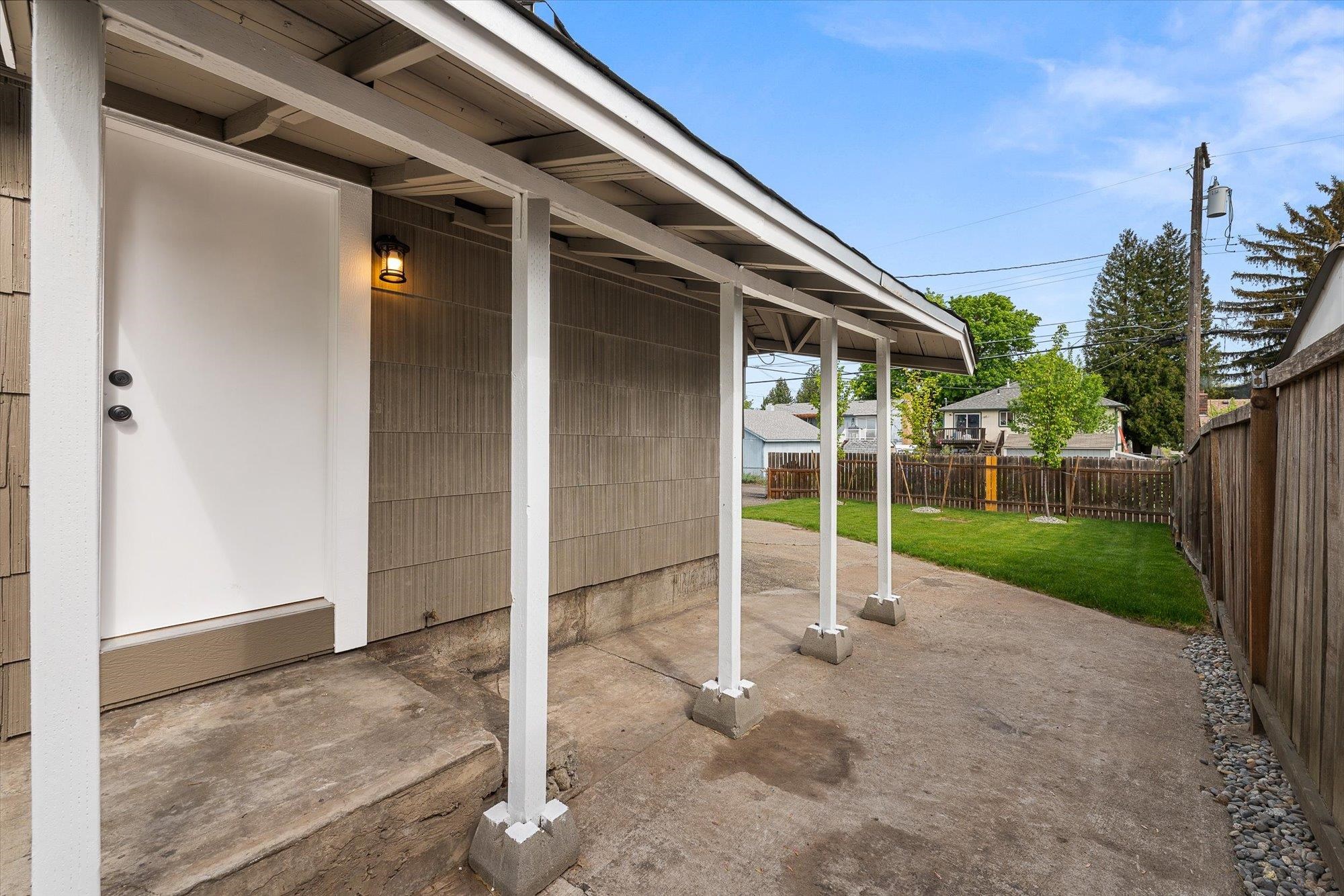 1107 E Columbia Ave - Photo 18