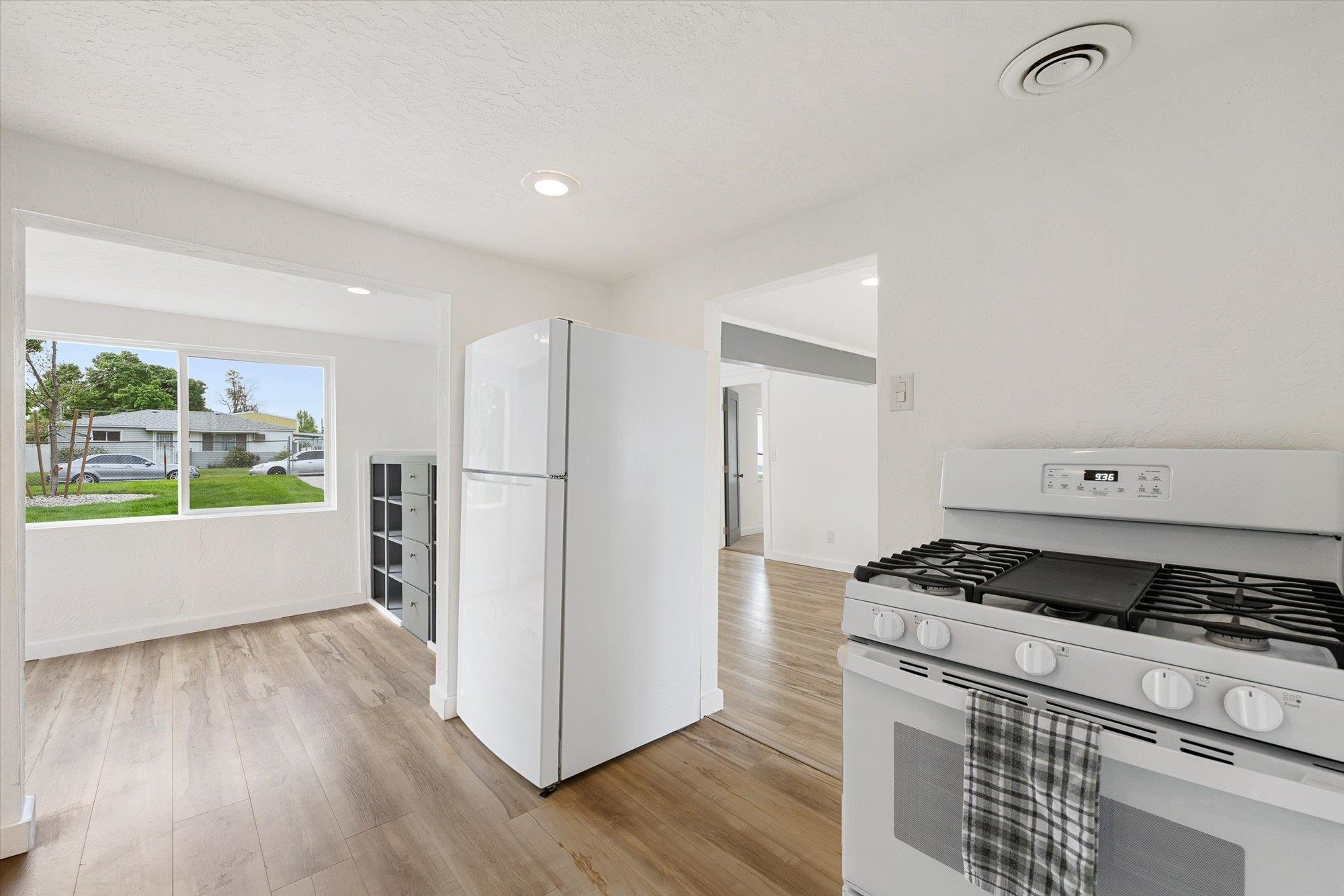 1107 E Columbia Ave - Photo 10
