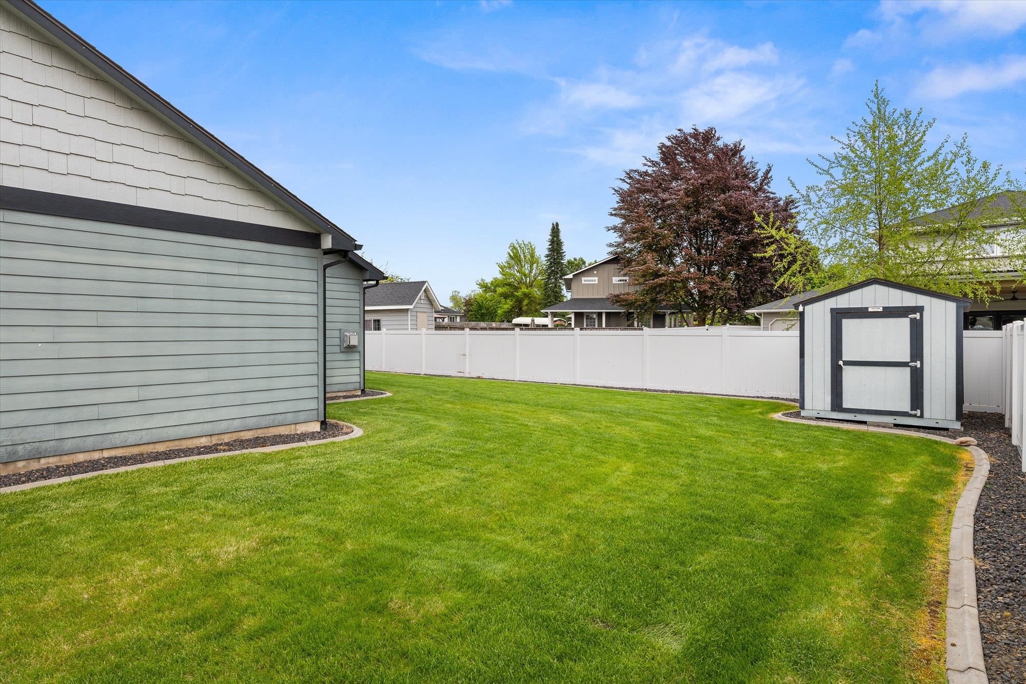 7604 N E St - Photo 23