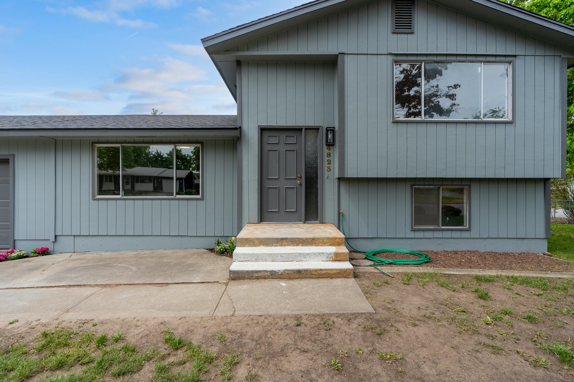 4823 N Isenhart Rd - Photo 2