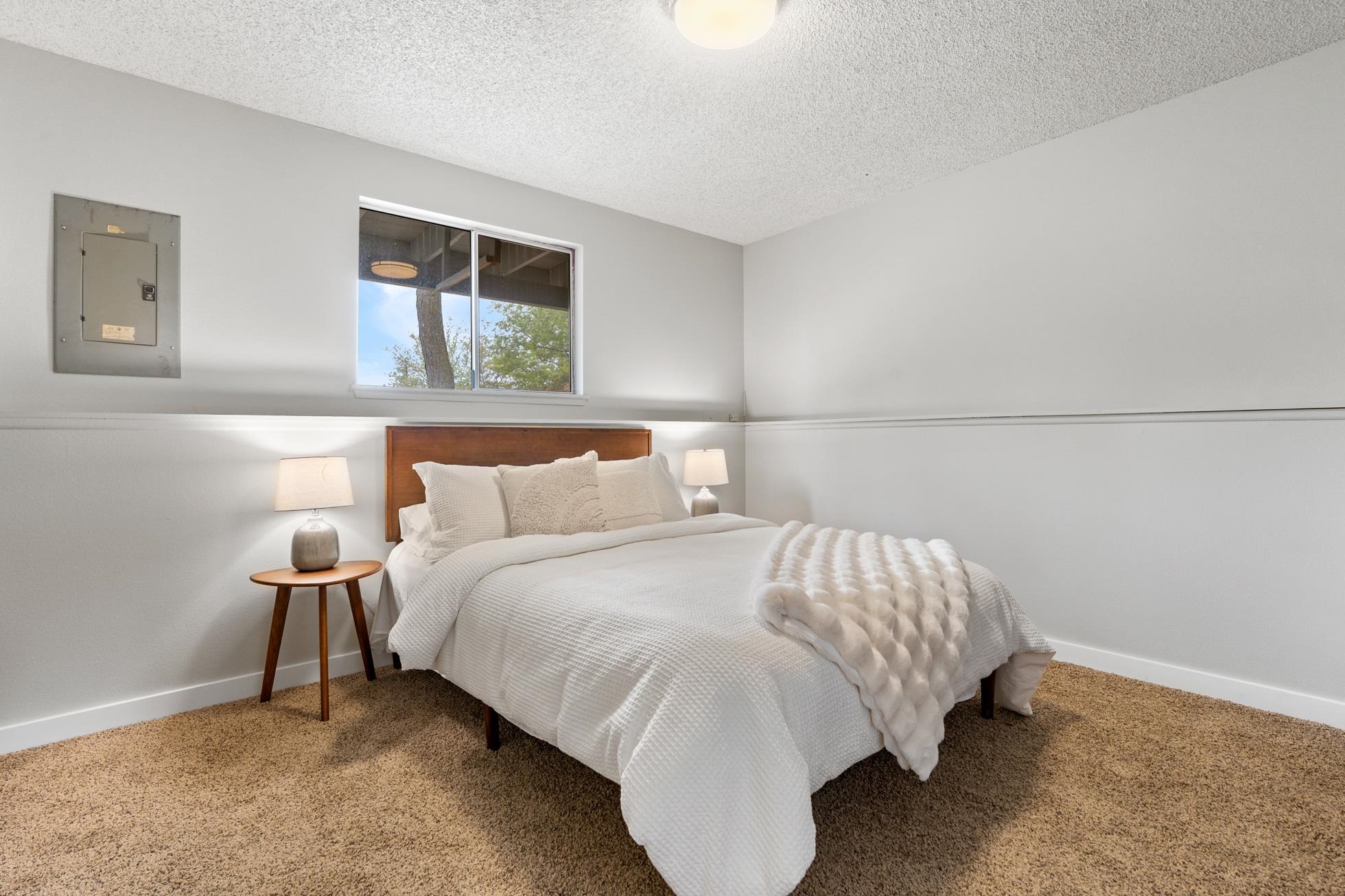 4823 N Isenhart Rd - Photo 17