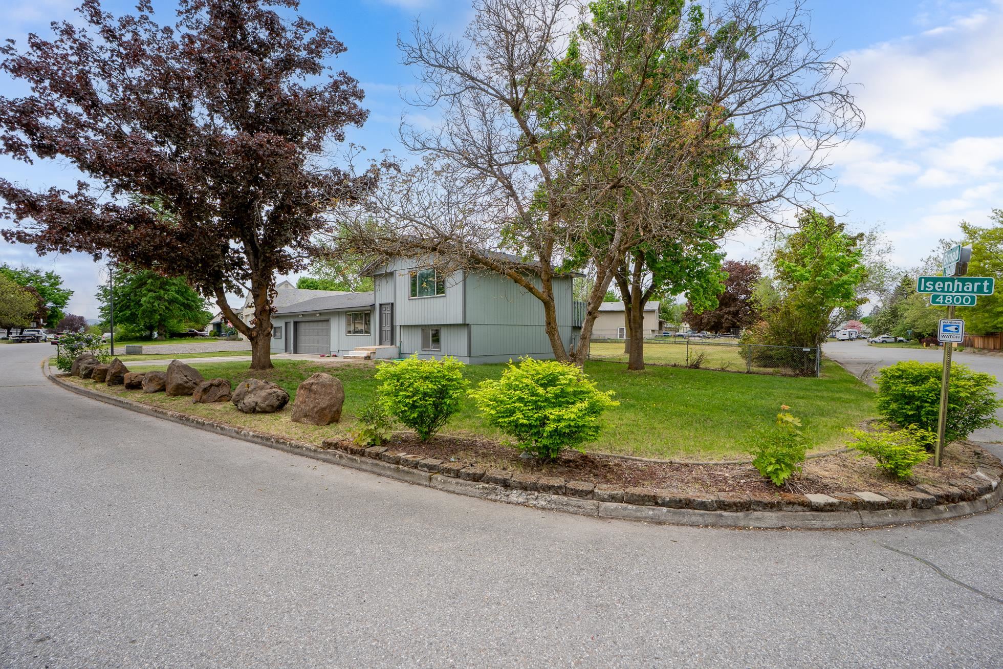 4823 N Isenhart Rd - Photo 24
