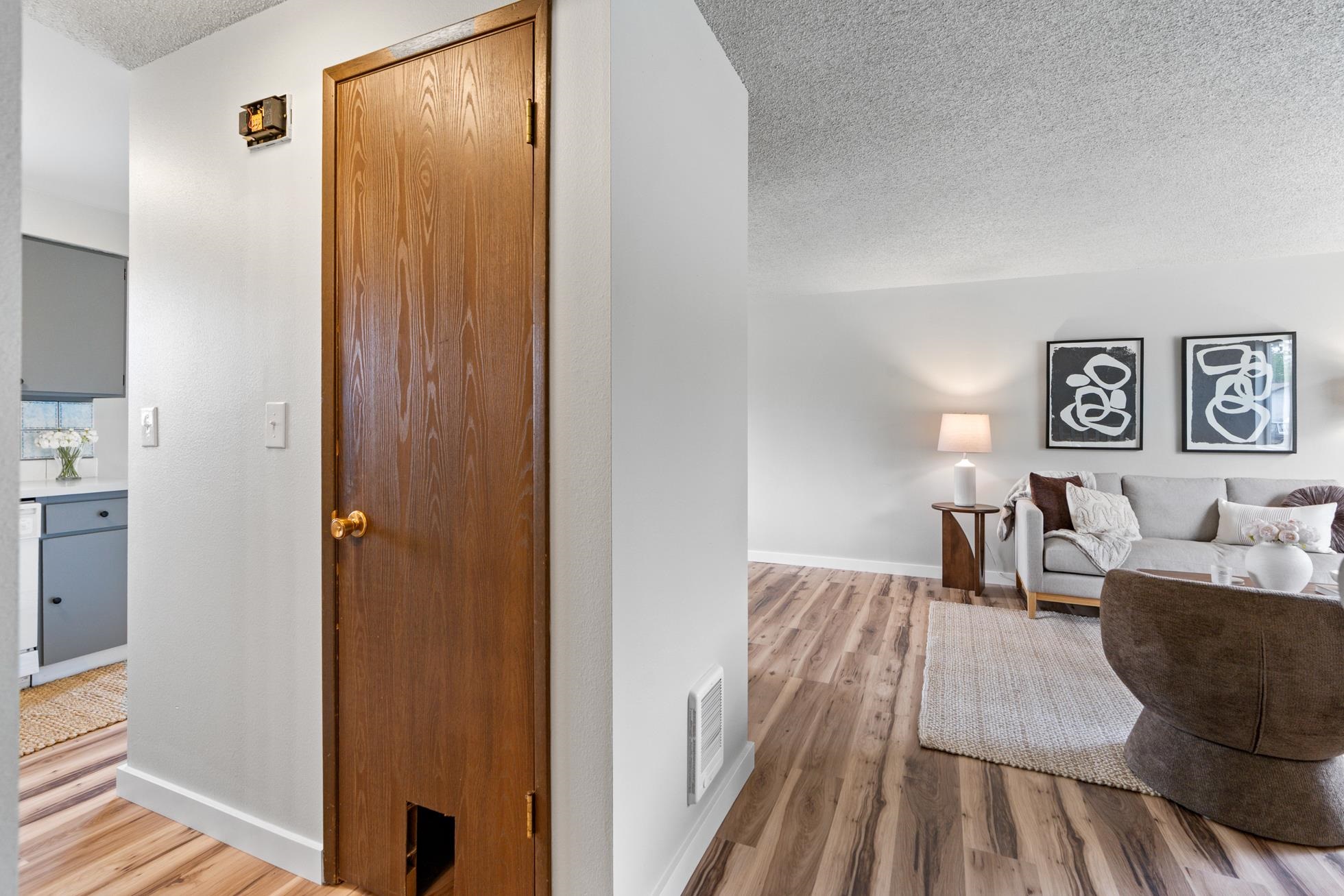4823 N Isenhart Rd - Photo 4