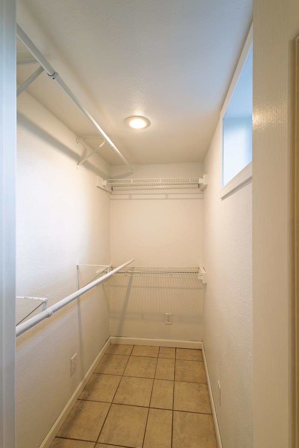 5621 N Hemlock St - Photo 16