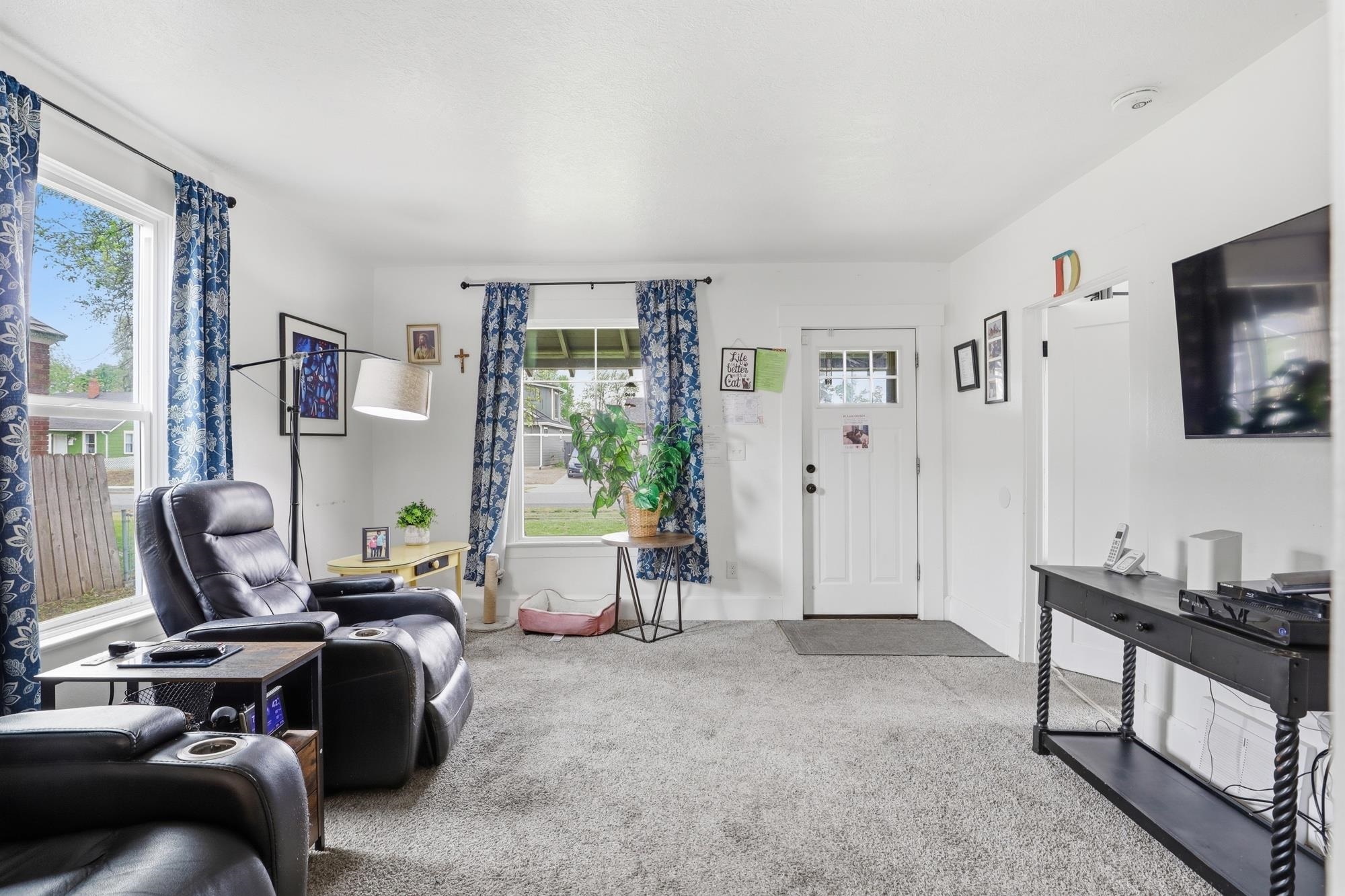 1723 E Hoffman Ave - Photo 14