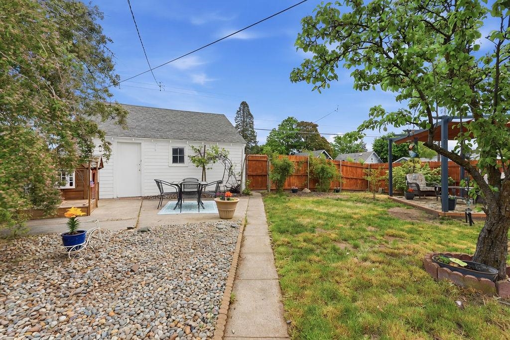 4304 N Jefferson St - Photo 33