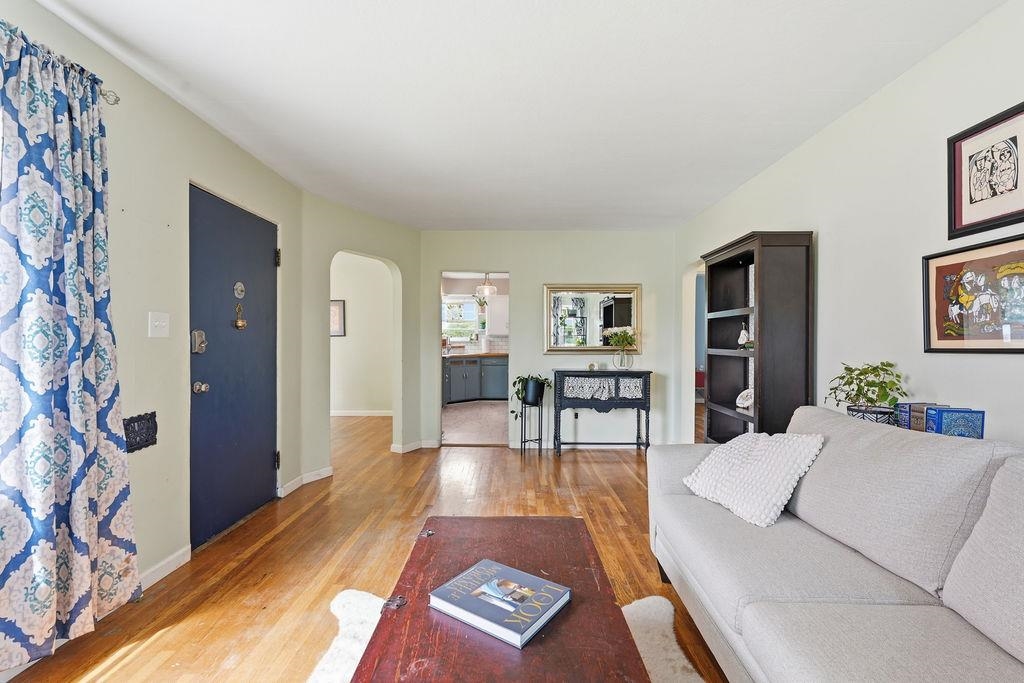 4304 N Jefferson St - Photo 8