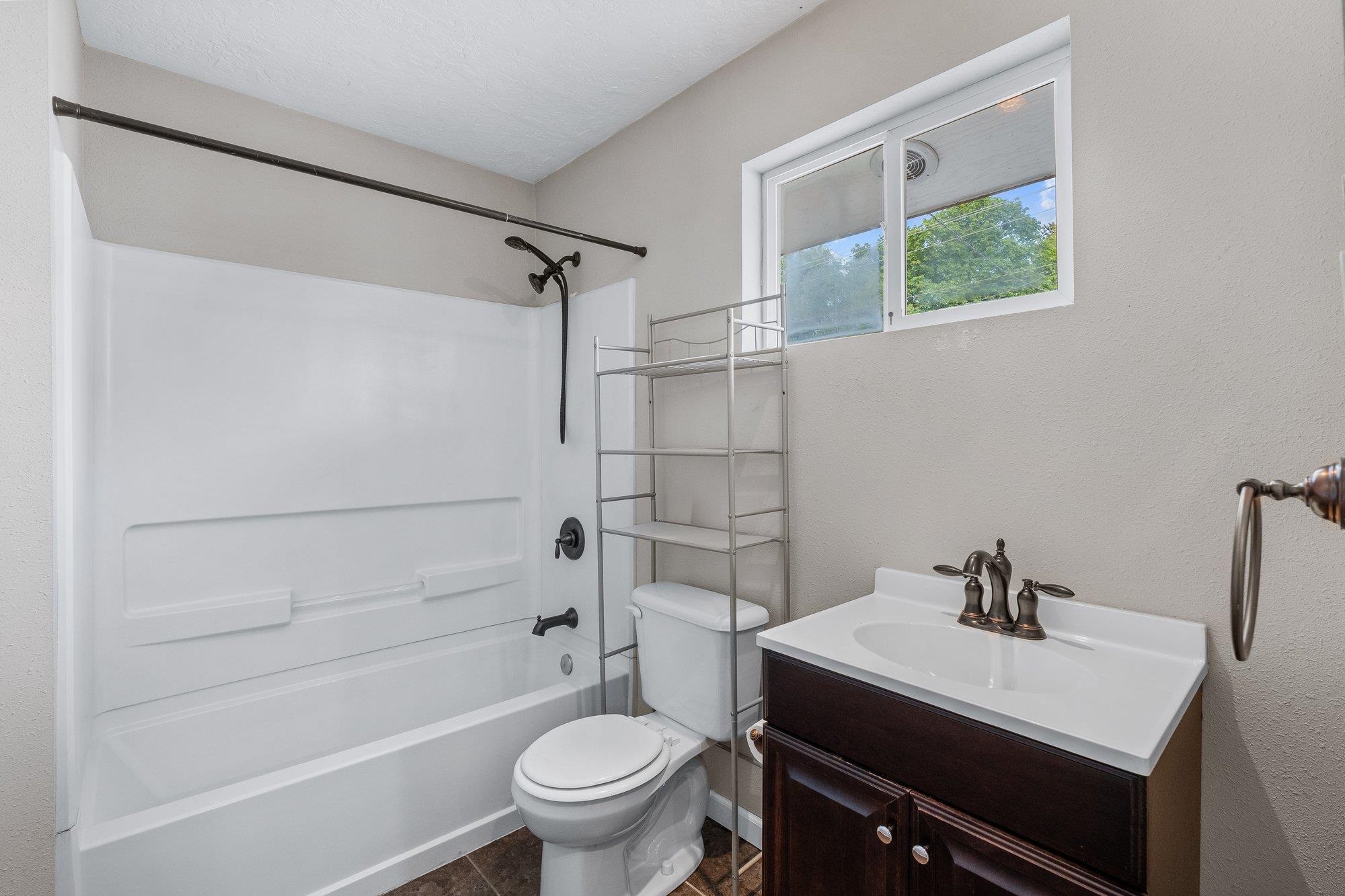3717 E Pacific Ave - Photo 15