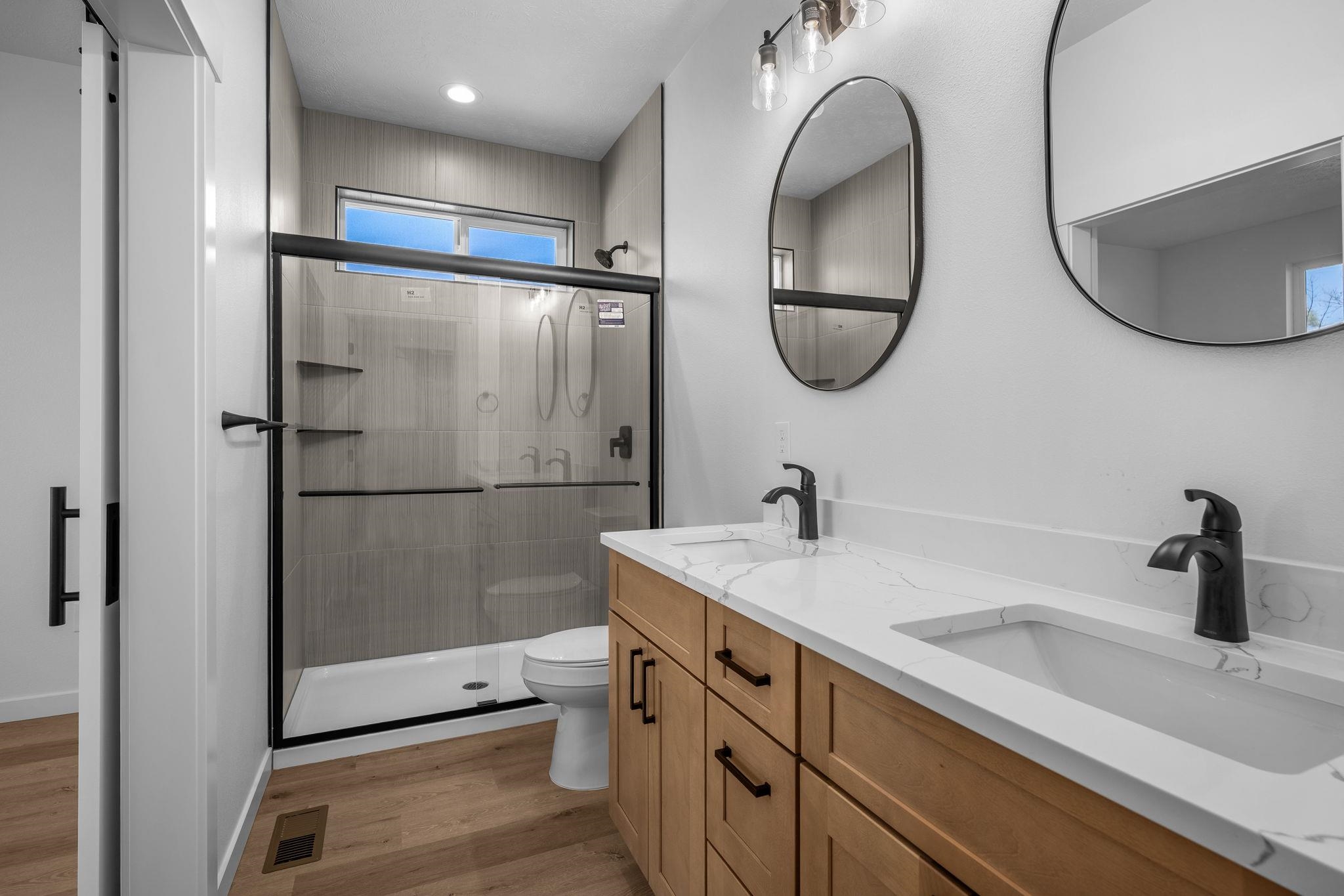 2111 N Sipple Rd - Photo 3