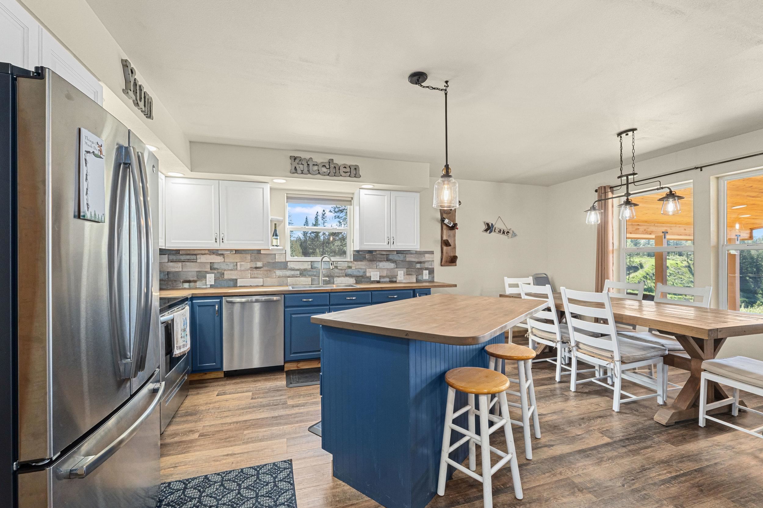6523 Camp Naborlee Rd - Photo 11