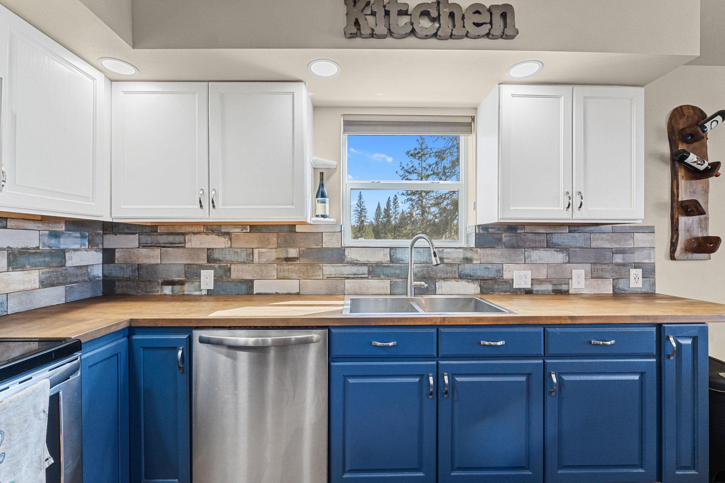 6523 Camp Naborlee Rd - Photo 13