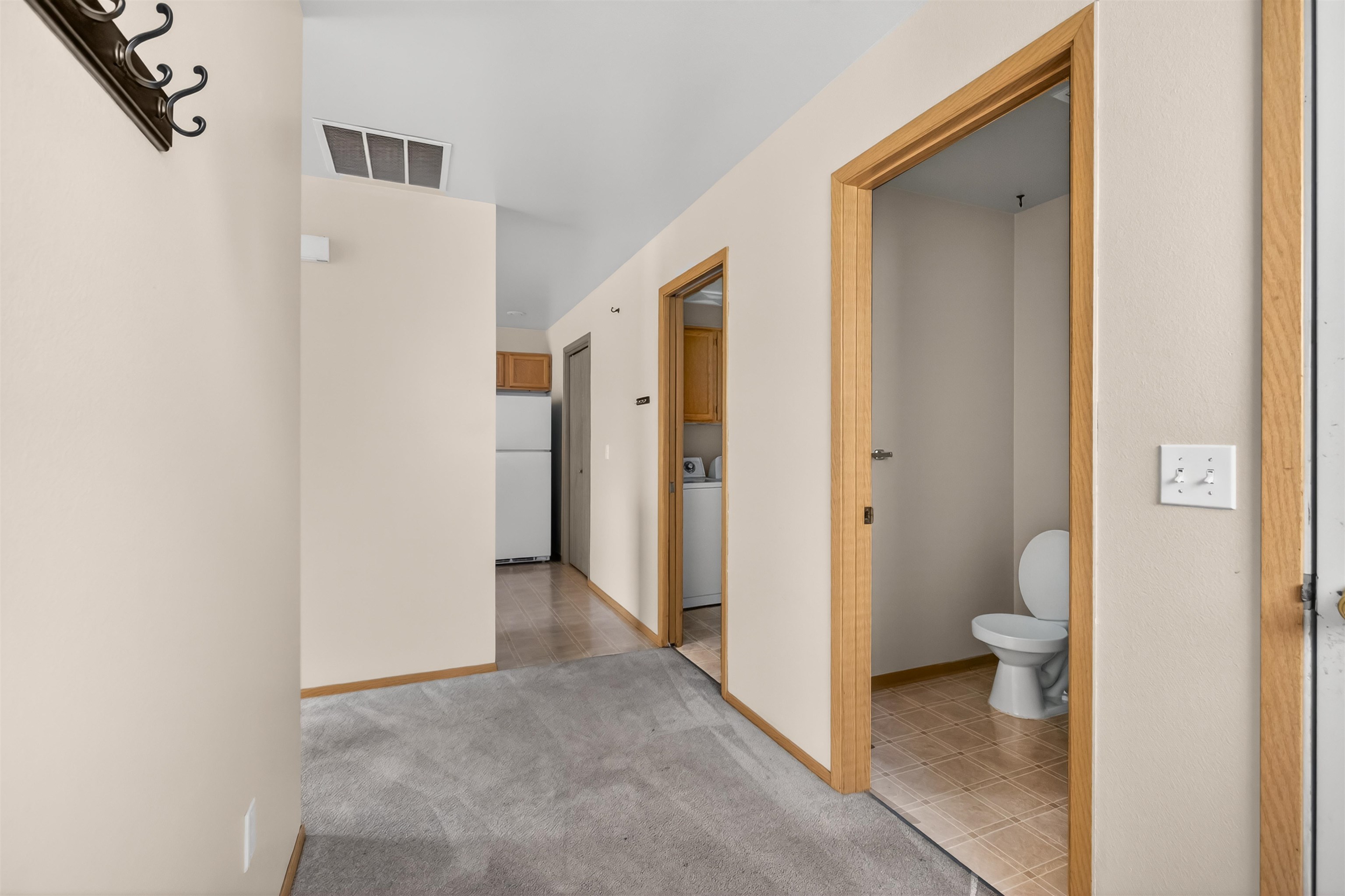 253 NW Clay Ct - Photo 15
