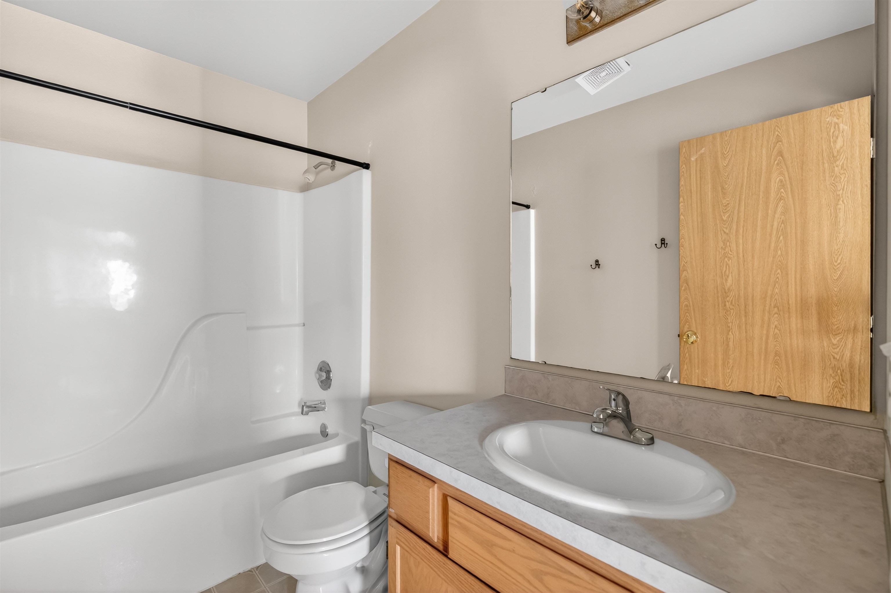 253 NW Clay Ct - Photo 39
